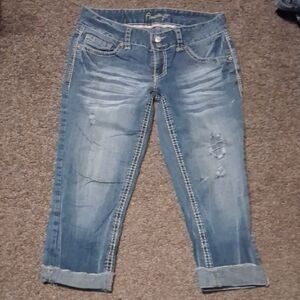 Amethyst Jeans Light Blue Distressed Capris